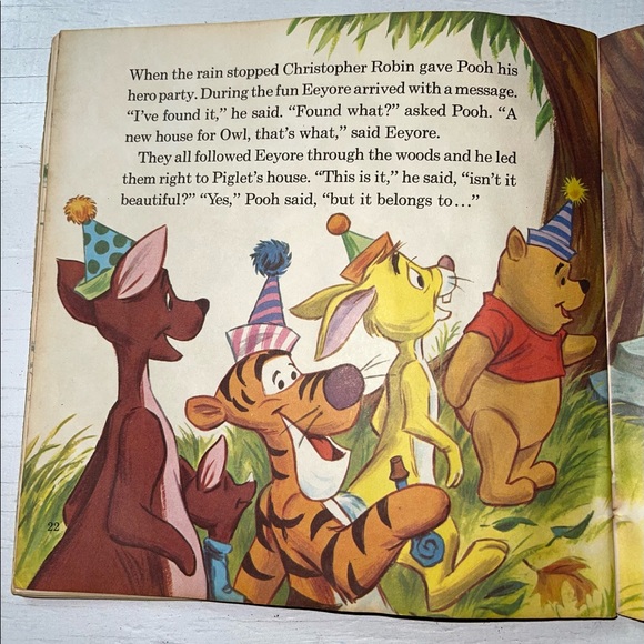 Walt Disney Presents Winnie The Pooh And The Blustery Day Record And Book Read - Picture 10 of 12